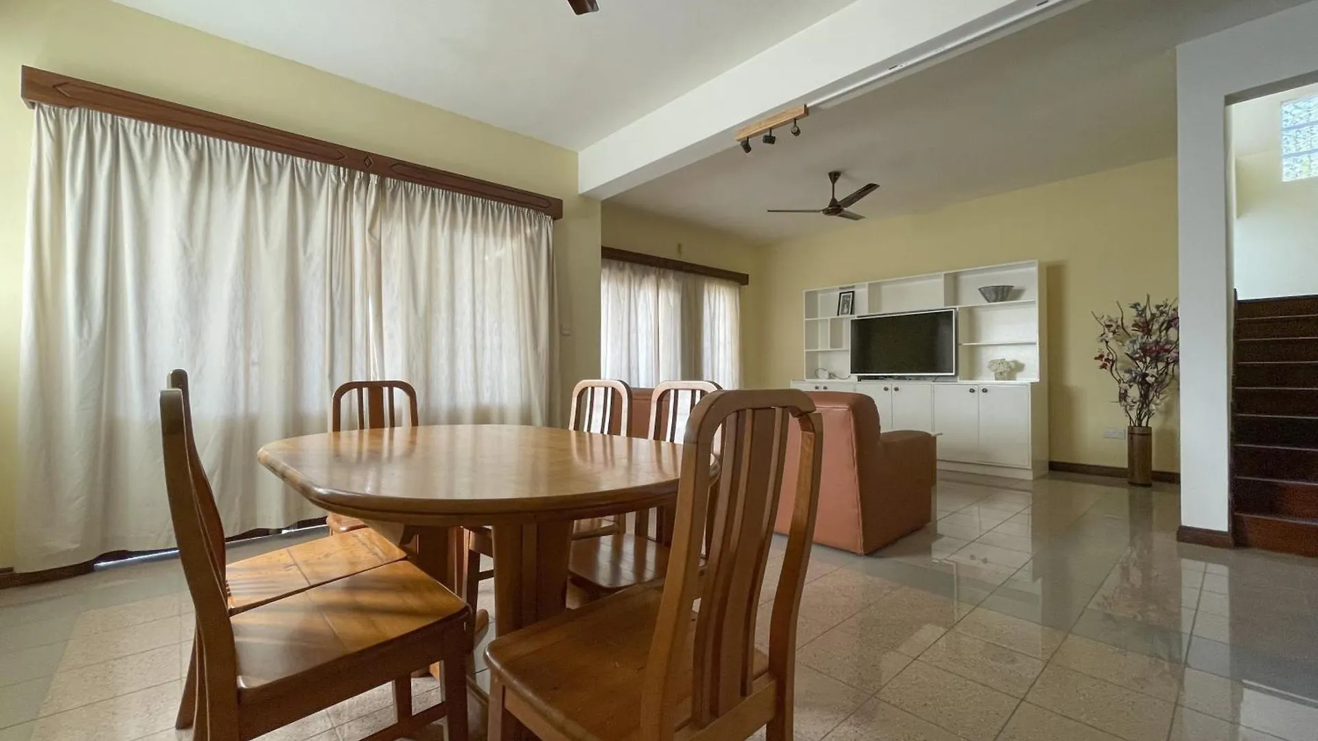 Ocean View Villa - Beauvallon Villas Beau Vallon  0*, Beau Vallon (Mahe) Seychelles