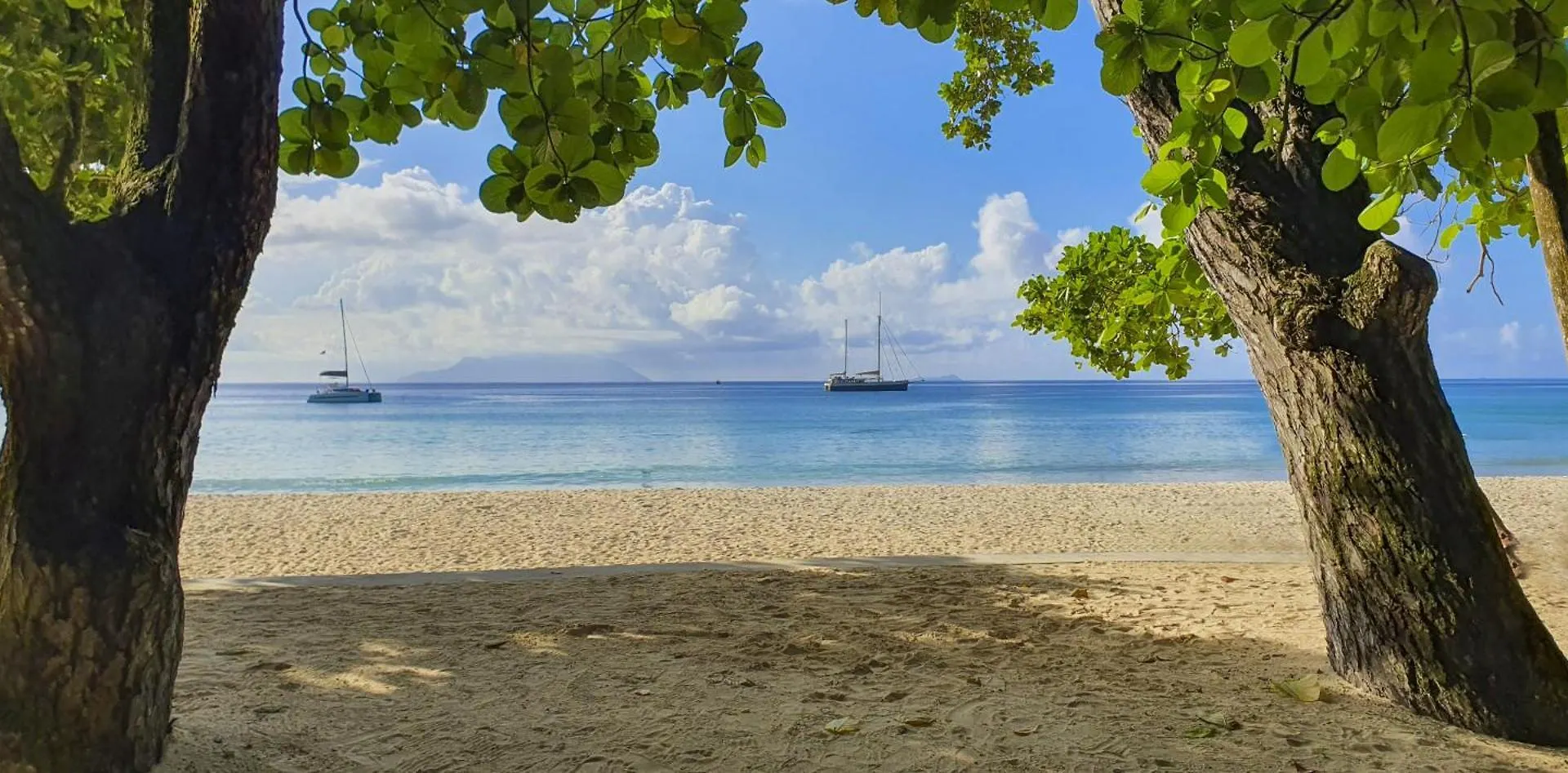 Ocean View Villa - Beauvallon Villas Beau Vallon